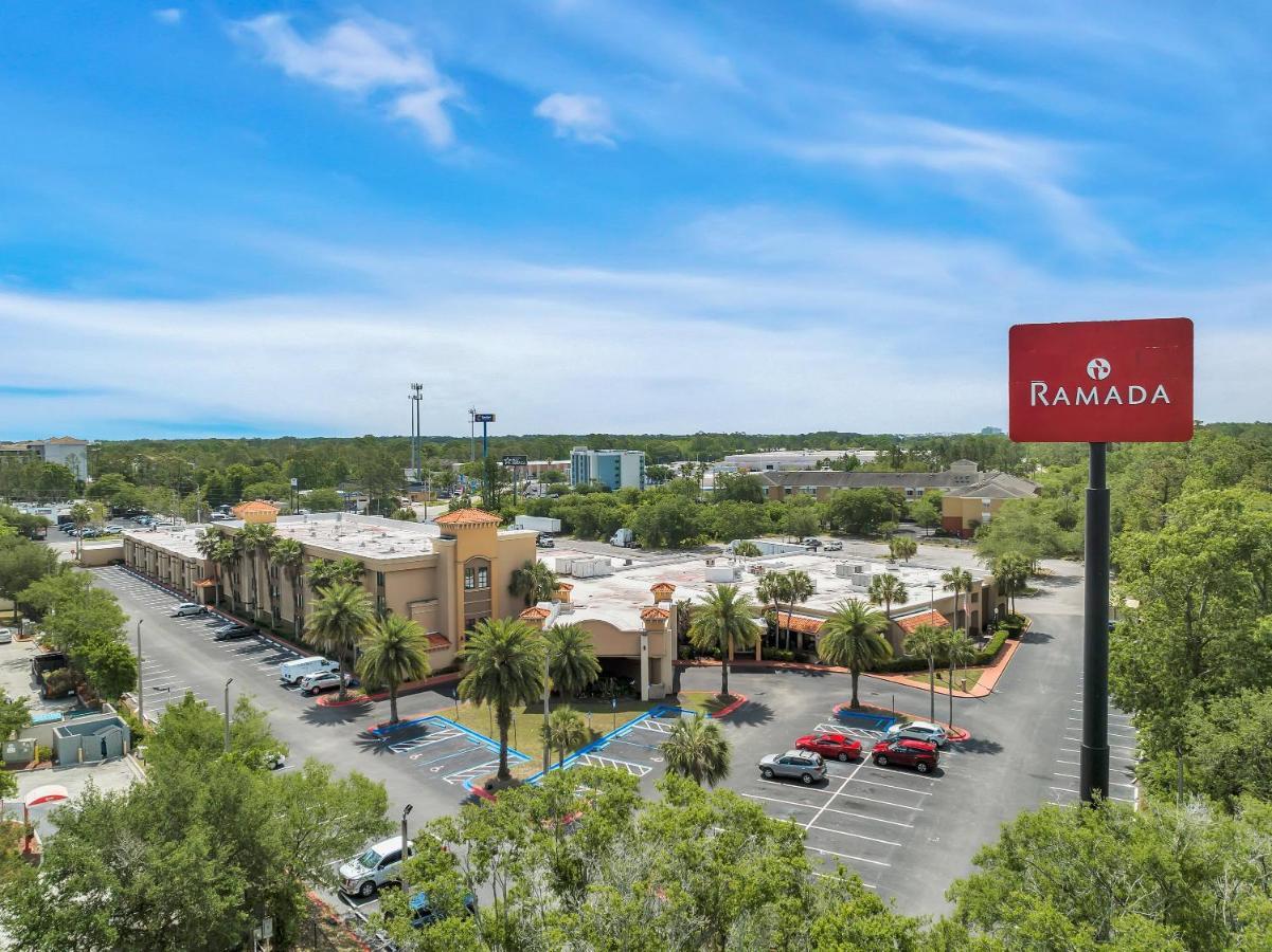 Ramada By Wyndham Jacksonville I-95 By Butler Blvd Екстериор снимка